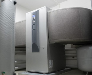 Monoblock Heat Pumps Are on the Rise: The Easy, Efficient Upgrade for Modern Homes