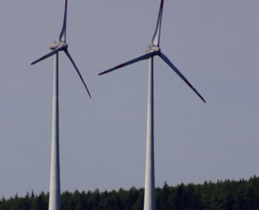 Hype or Home Power? Vertical Wind Turbines Rated by Real Owners—and the kWh They Actually Deliver
