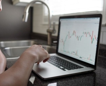 Decode Your Power Use: A Smart Homeowner’s Guide to Reading and Acting on Energy Data
