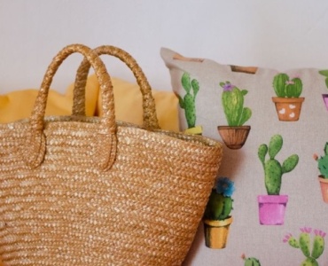 Pillow Power: Craft the Perfect Color Palette for Your Space